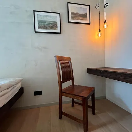 Deine Ruhe Oase Mit Waldblick